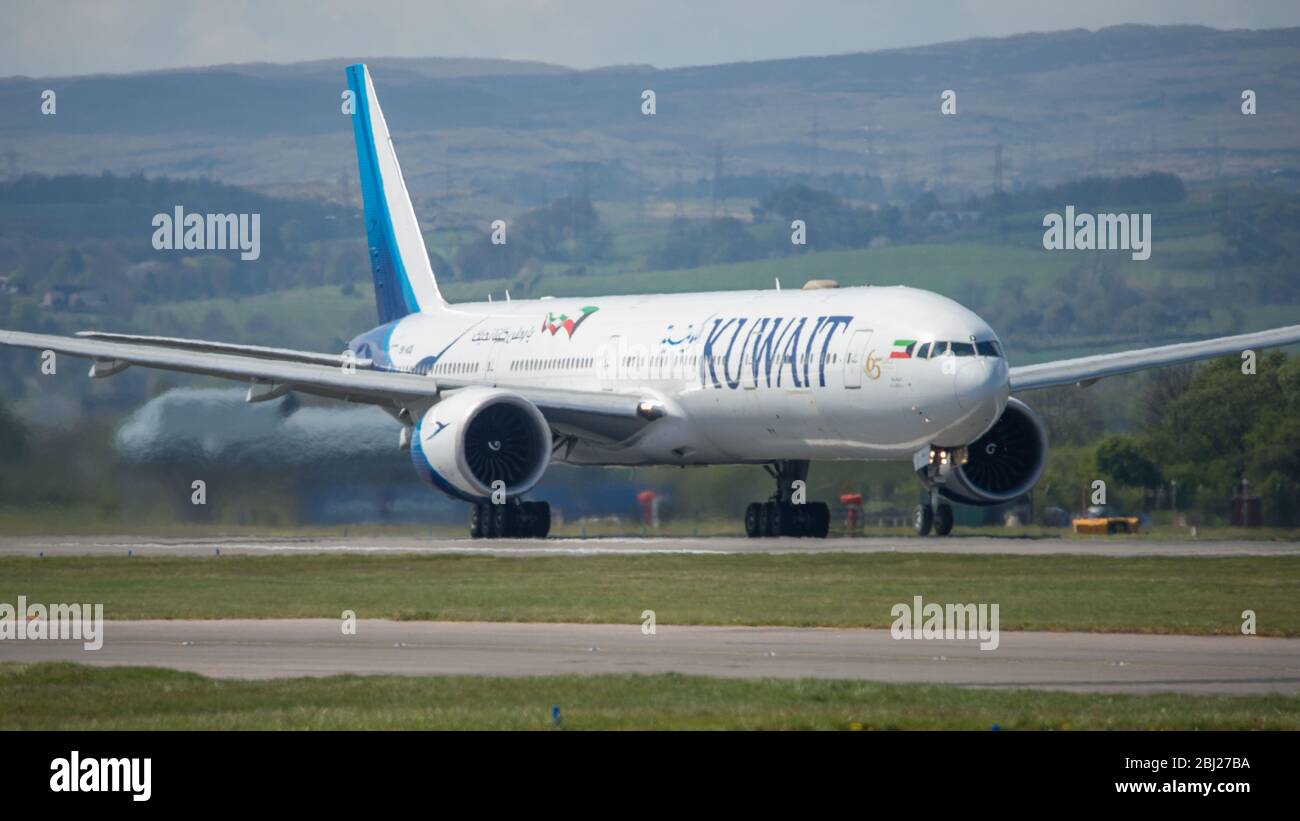 Glasgow, UK. 28th Apr, 2020. Pictured: Kuwait Airways repatriation flight for Kuwait Nationals stranded overseas due to the Coronavirus outbreak, seen taking off from Glasgow International Airport for Kuwait City. The national airline sent over a wide body Boeing 777-300ER Aircraft seen landing earlier at Glasgow this morning during the Coronavirus (COVID19) extended lockdown. Glasgow Airport does not presently operate any scheduled flights to or from Kuwait normally. Credit: Colin Fisher/Alamy Live News Stock Photo