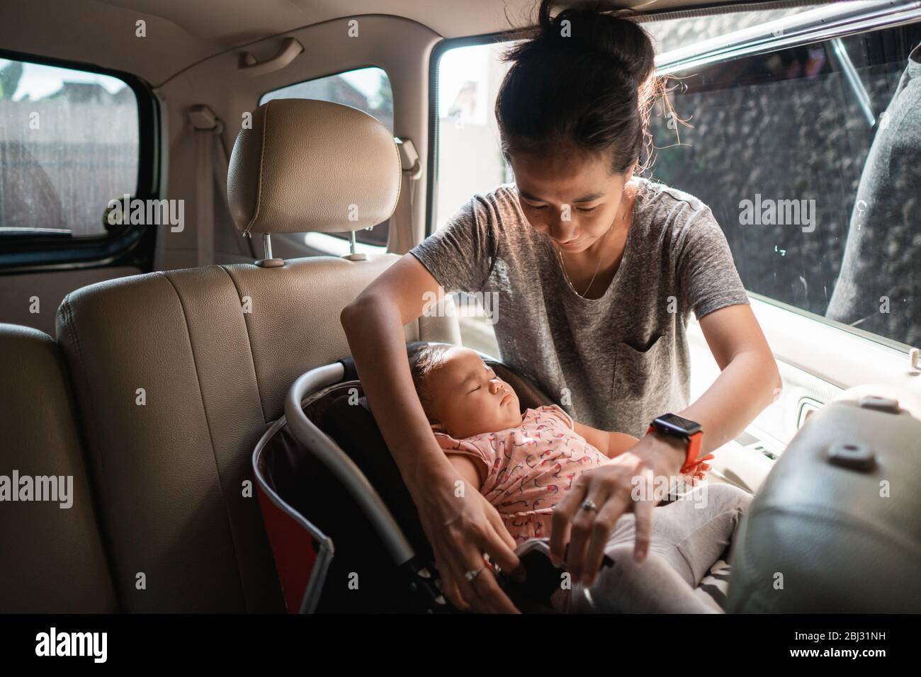 baby chair in the car