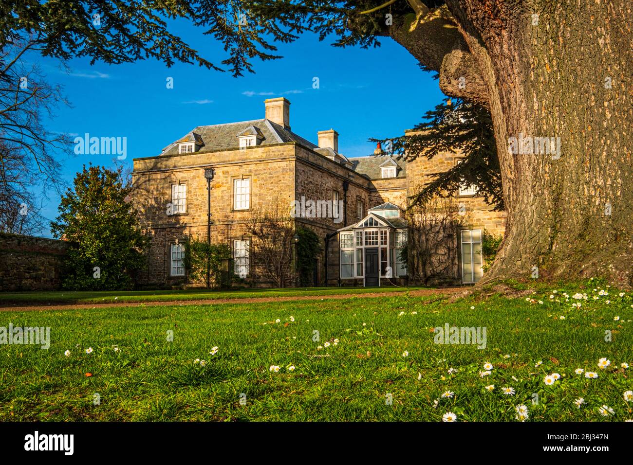 Melbourne Hall in Derbyshire was once the seat of the Victorian Prime Minister William Lamb and is the origin of the name of the city of Melbourne in Stock Photo