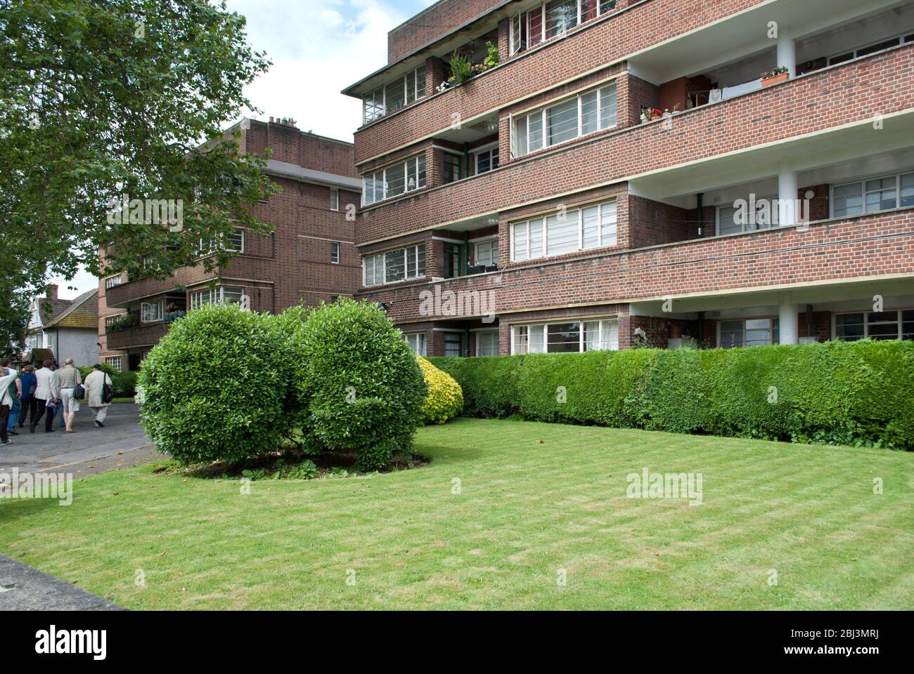 1930s Architecture Herne Hill Dorchester Court, London, SE5 by LEslie H