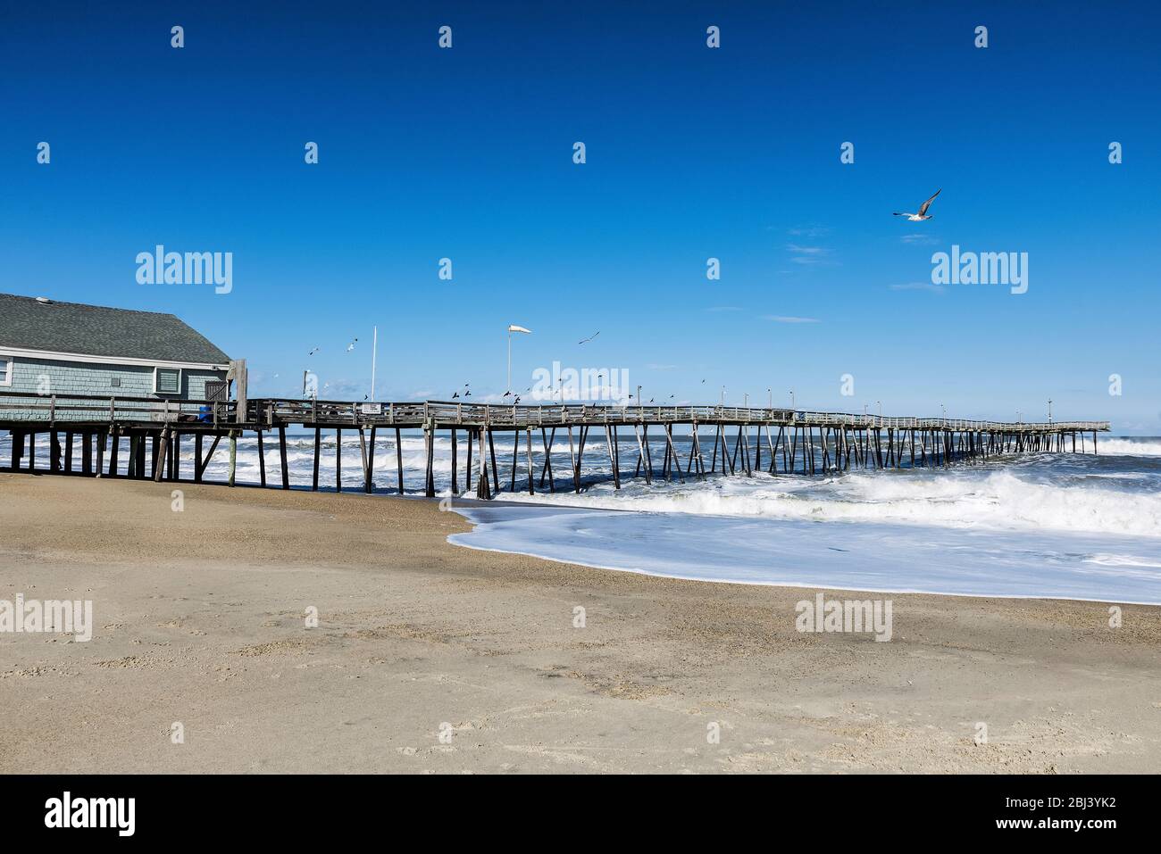 Avalon Fishing Pier in the Outer Banks Stock Photo Alamy