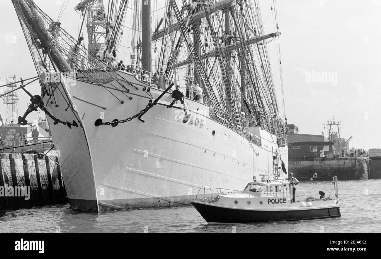 Tall ship the Ceaob moored at Port of Southampton together with the Hampshire police launch Sir James Scott, Southampton Water, Southampton, Hampshire, England, UK Stock Photo