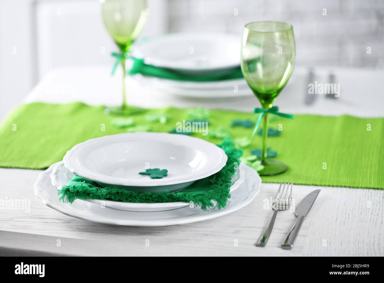 Table Setting For St Patricks Day Stock Photo Alamy