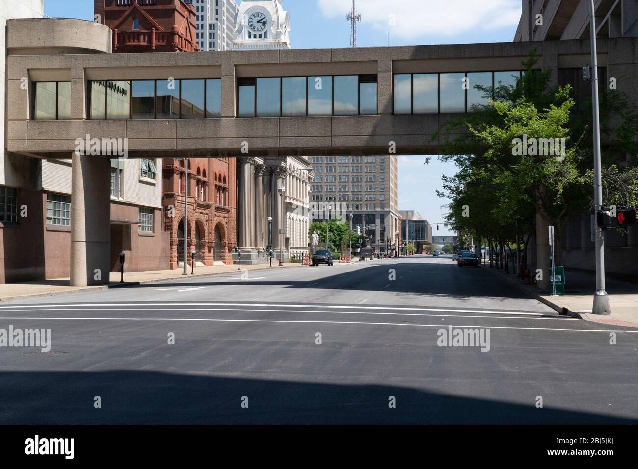 Louisville Kentucky KY sister cities on a downtown sign Stock Photo - Alamy