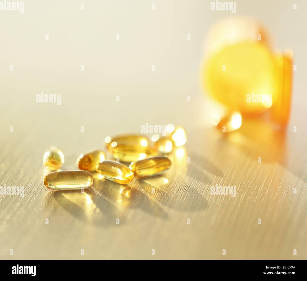 Download Yellow Pill Bottle High Resolution Stock Photography And Images Alamy PSD Mockup Templates