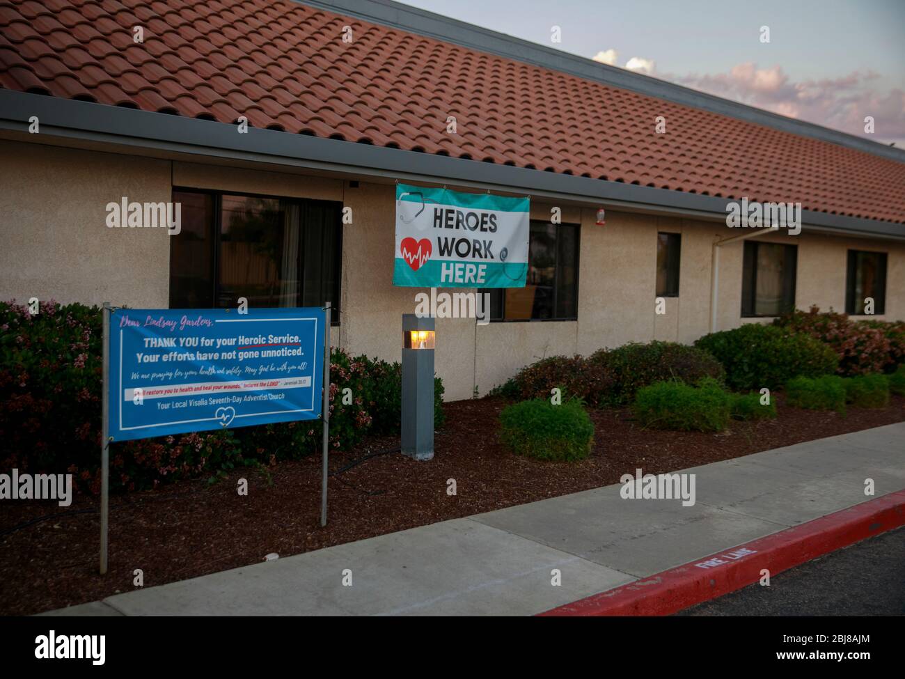 Porterville, United States. 27th Apr, 2020. The Lindsay Gardens nursing home where Jerry Hogan, a Vietnam Veteran is after testing positive for COVID-19/Coronavirus a week earlier Hogan had been in the hospital, where he had pneumonia unrelated to Coronavirus, and had tested negative, when he was sent to a skilled nursing facility for rehabilitation, then there was an outbreak at the facility, where he then tested positive a few days later. Credit: SOPA Images Limited/Alamy Live News Stock Photo