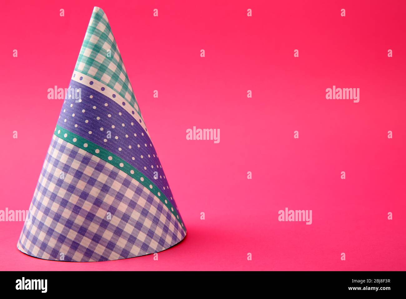 Download Hat Cap Party Birthday Accessory Decoration Cone Shape High Resolution Stock Photography And Images Alamy