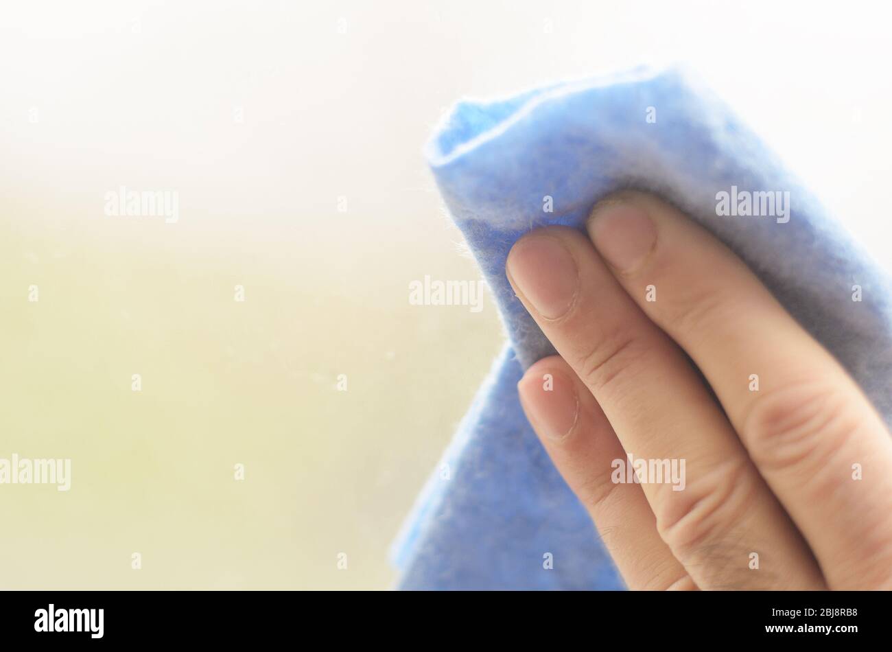 Hand wipes window hires stock photography and images Alamy