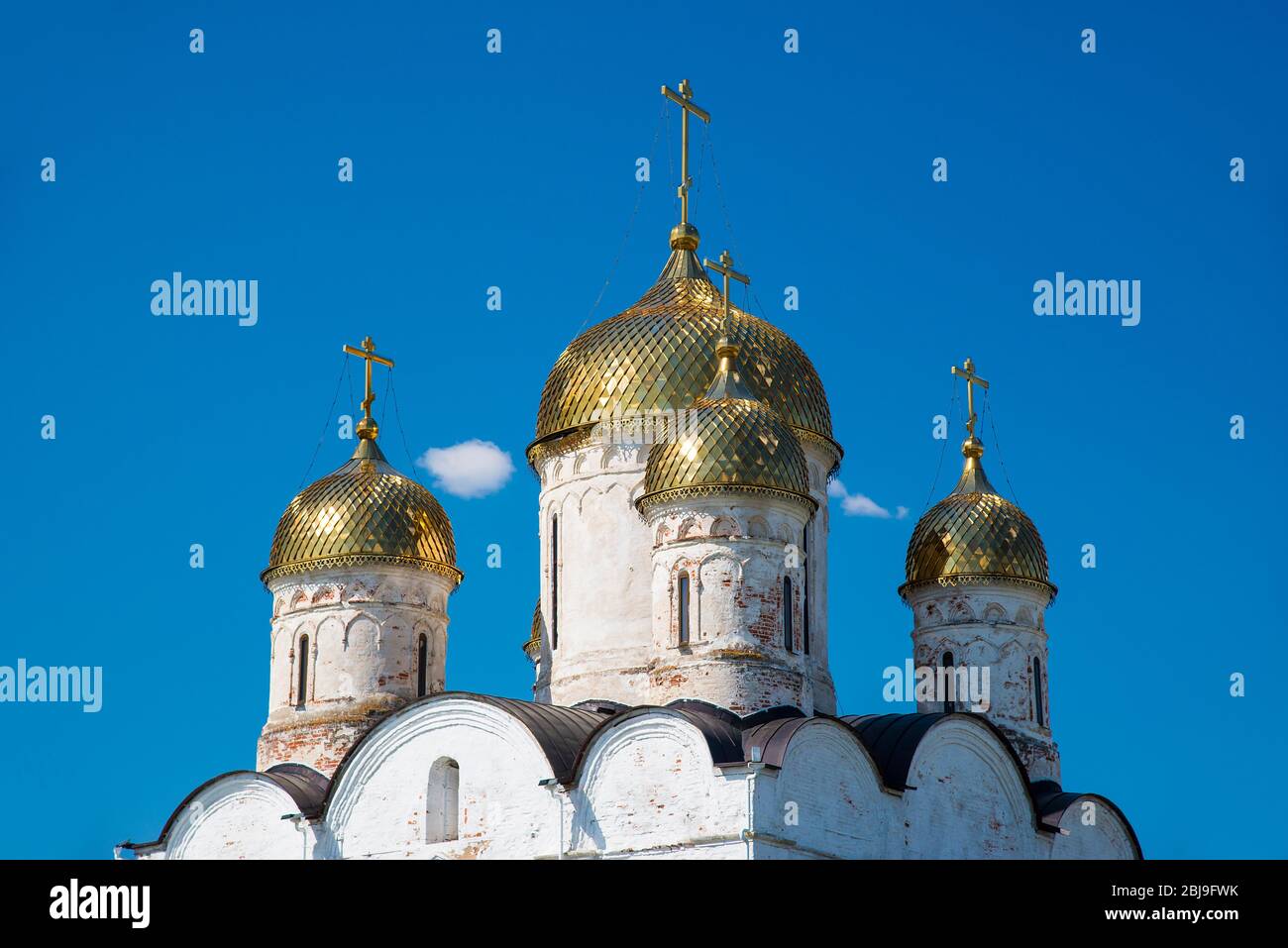 Medieval russian architecture hi-res stock photography and images - Alamy