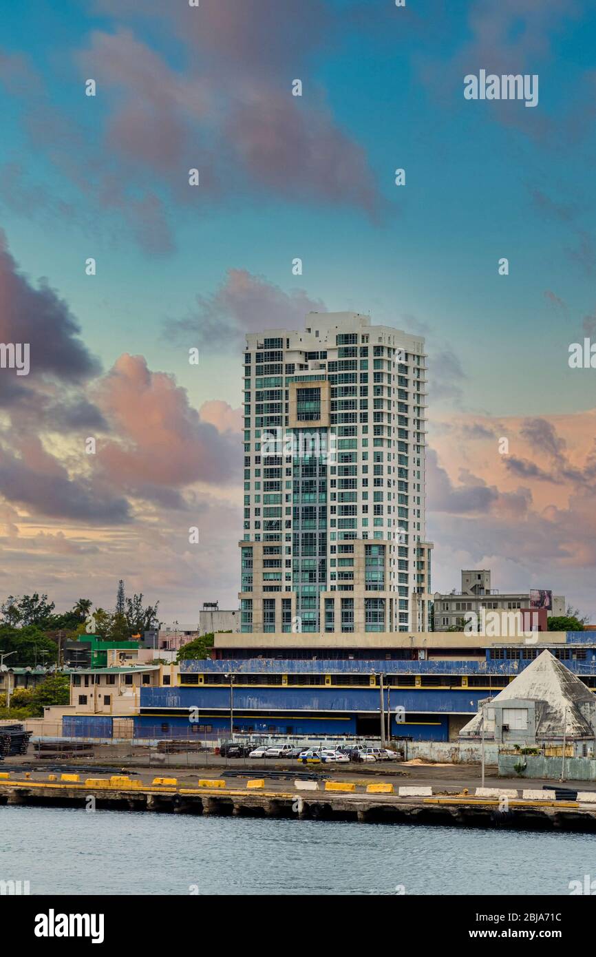 Condos in puerto rico hires stock photography and images Alamy