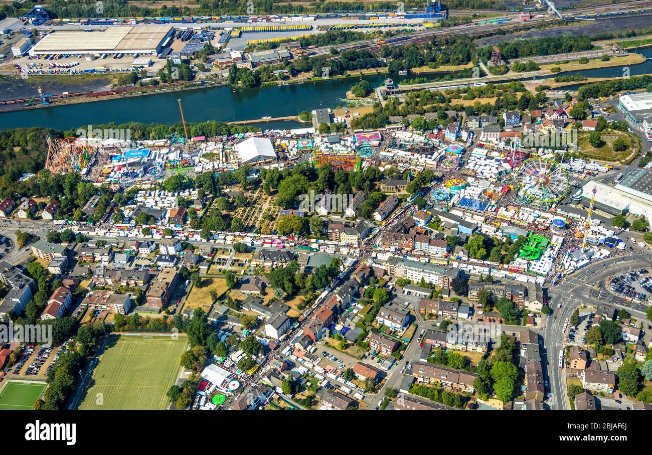 funfair Crange 2019 in Herne, overview with Rhein-Herne-Kanal in Crange, 08/04/2019, aerial view, Germany, North Rhine-Westphalia, Ruhr Area, Herne Stock Photo