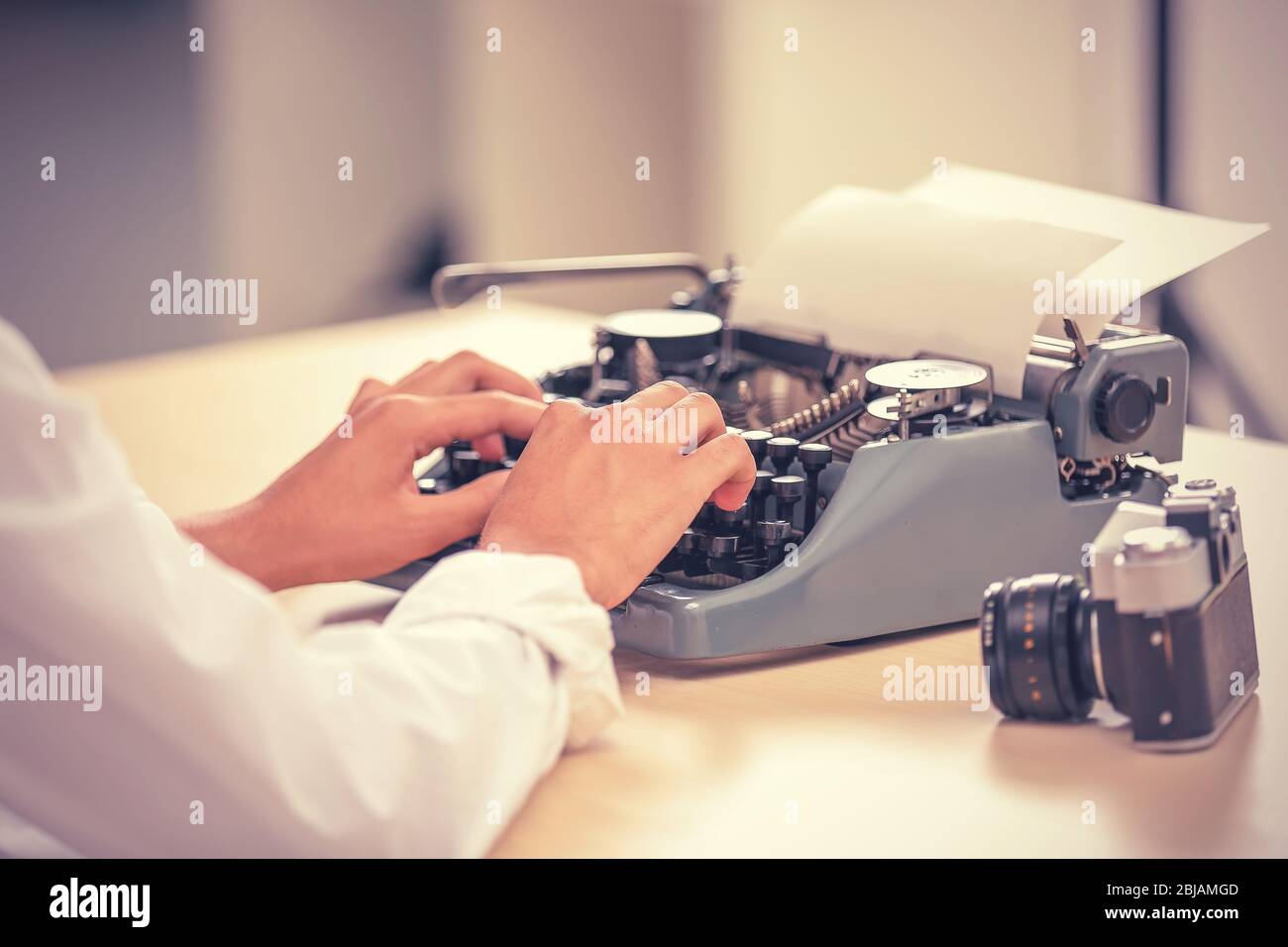 Journalist typing hi-res stock photography and images - Alamy