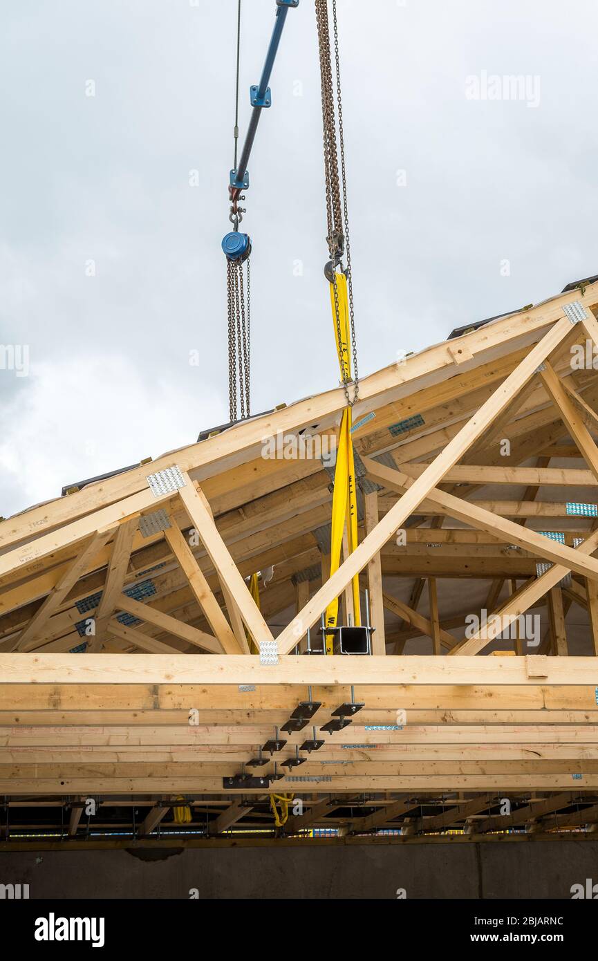 Wooden roof joists hires stock photography and images Alamy