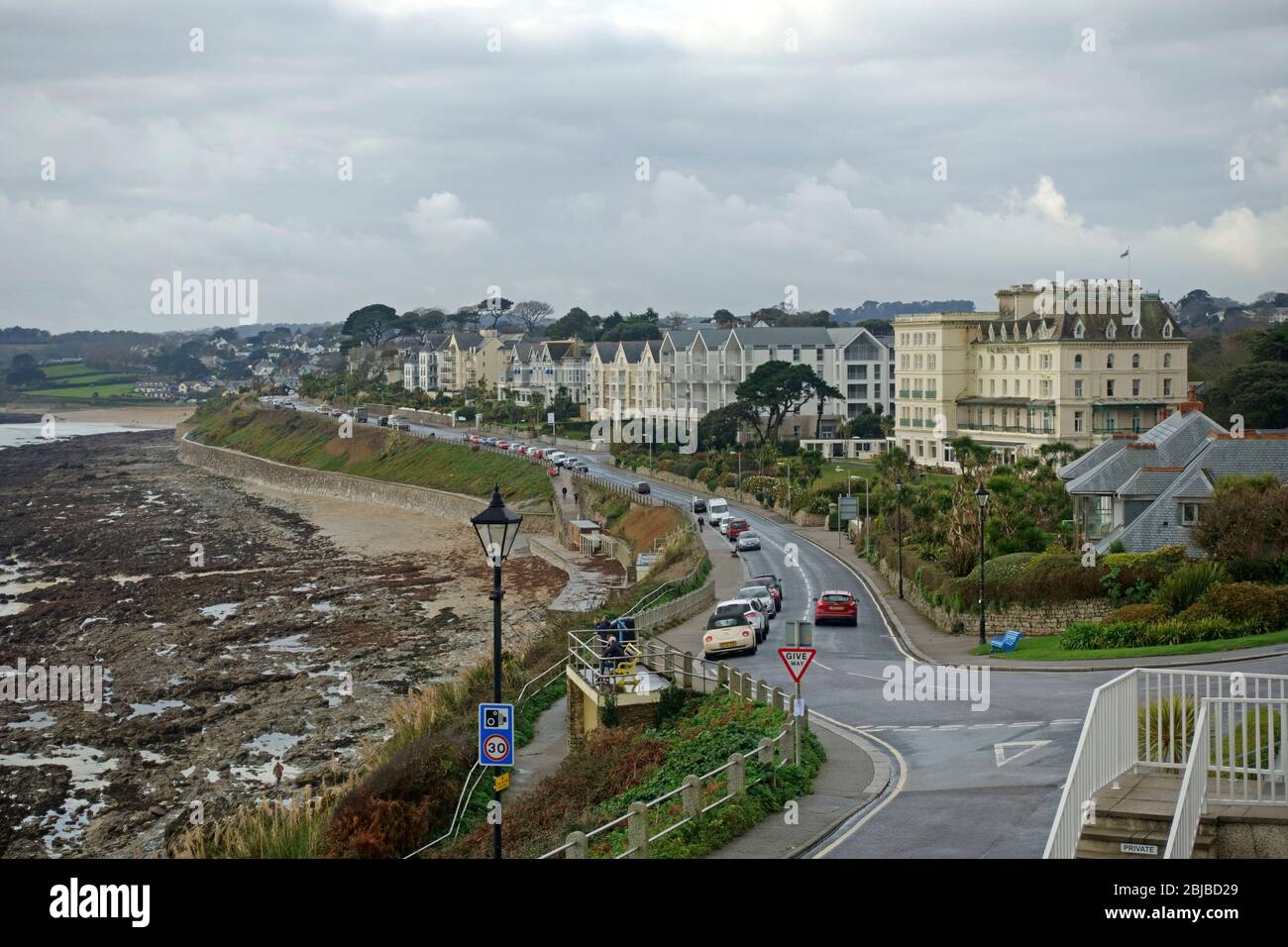 Hotels on seafront promenade, Gyllyngvase Beach, Falmouth, Cornwall, UK Stock Photo