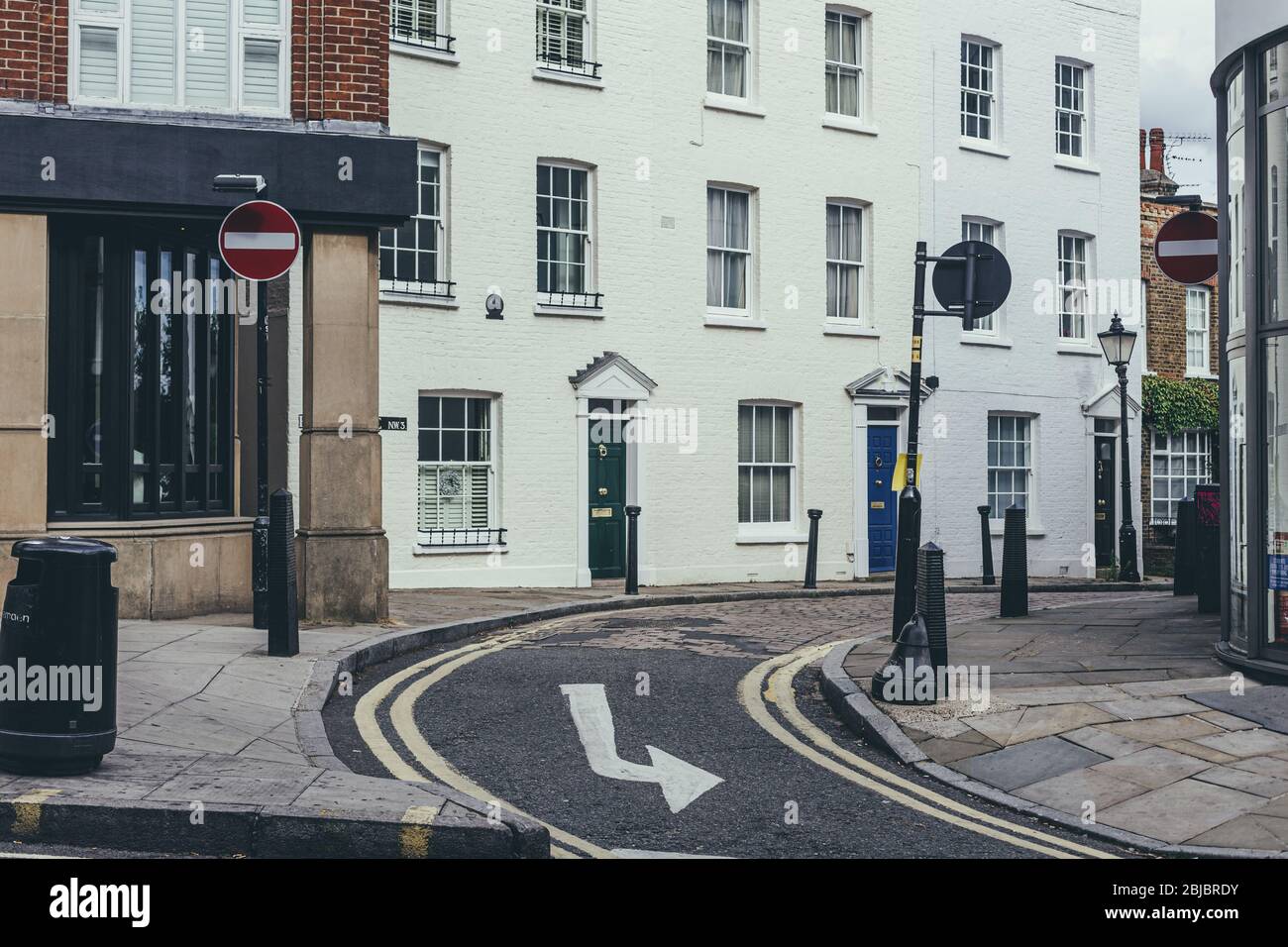 White Brick Houses High Resolution Stock Photography And Images Alamy