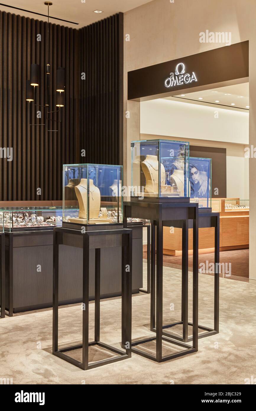 Table display. Bucherer Westfield London United Kingdom