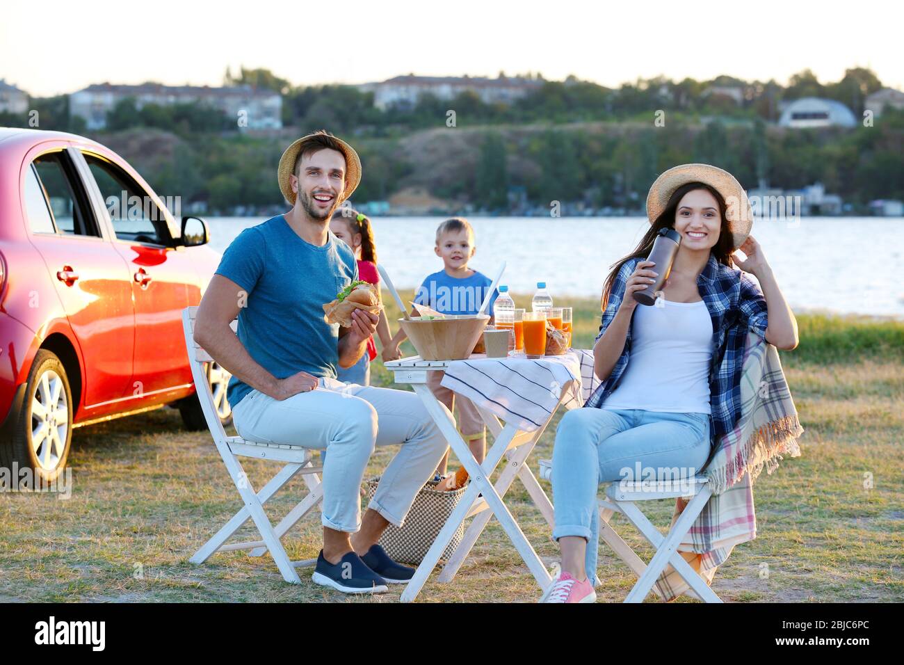 Caucasian family kids picnic hi-res stock photography and images - Alamy