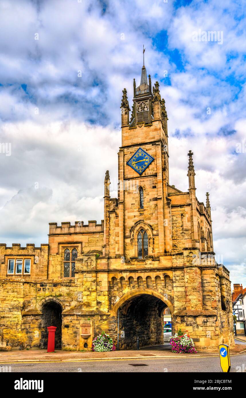 East Gate and St Peter Chapel in Warwick, England Stock Photo