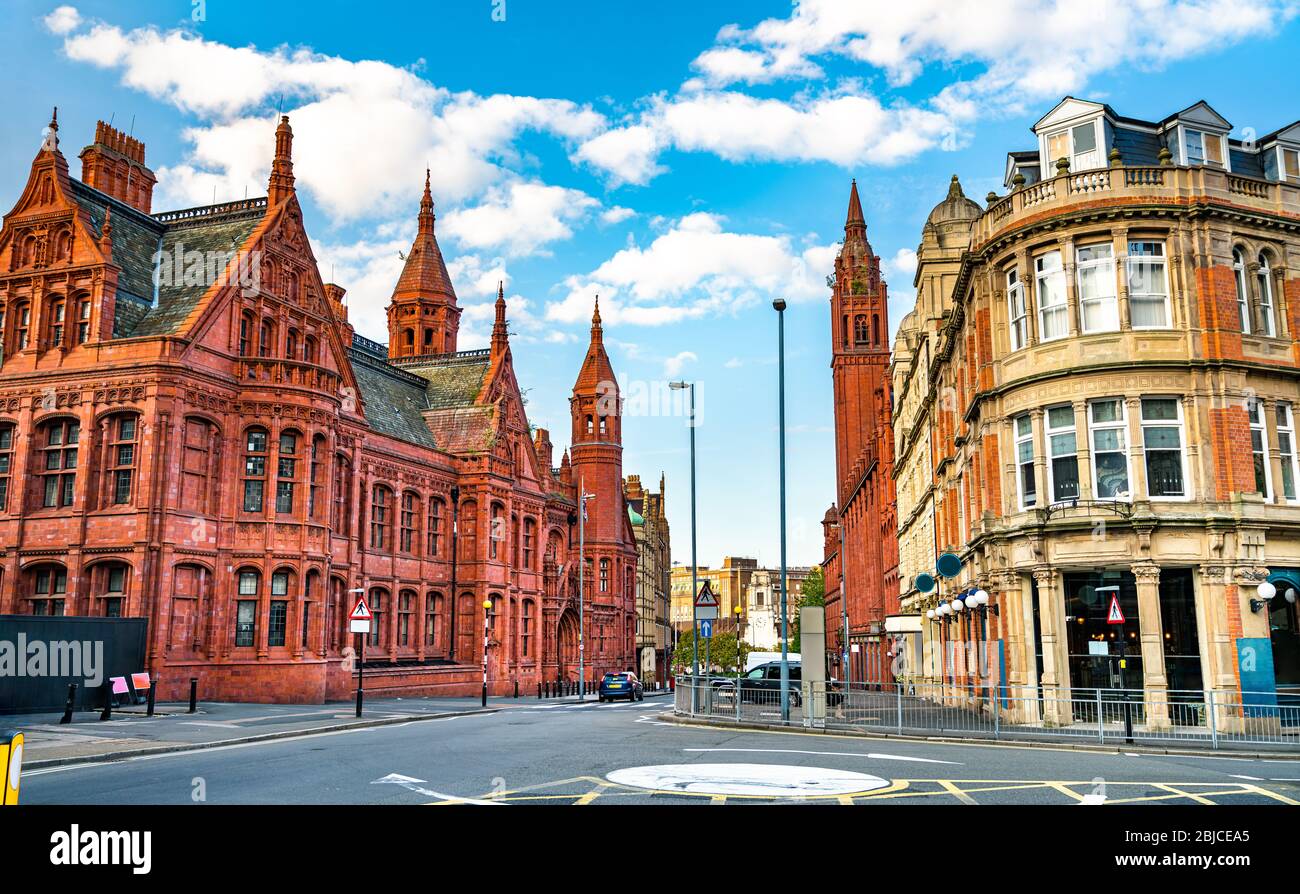 Victorian building birmingham courts hires stock photography and