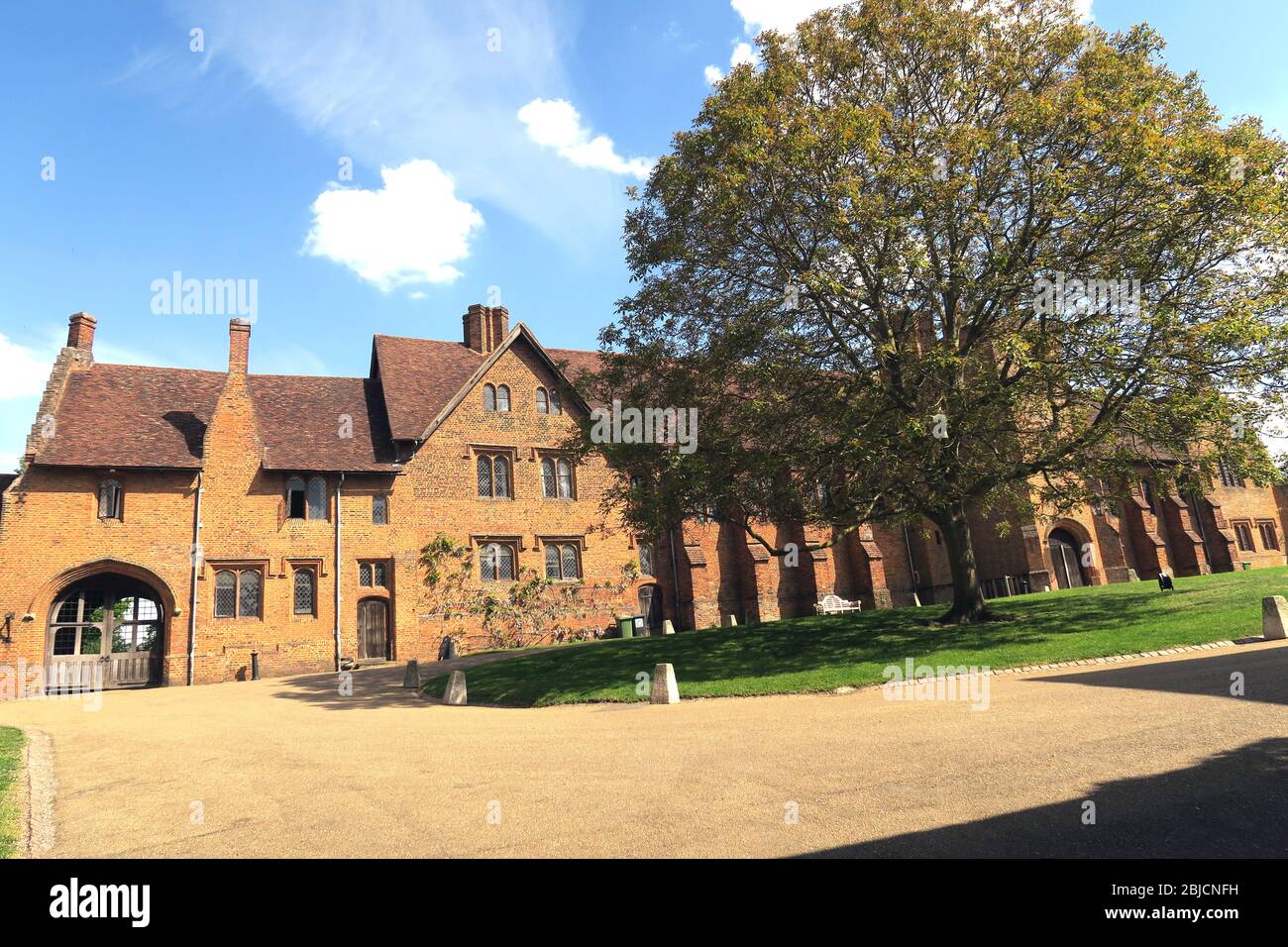 Hatfield House buildings in Old Hatfield Hertfordshire Stock Photo Alamy