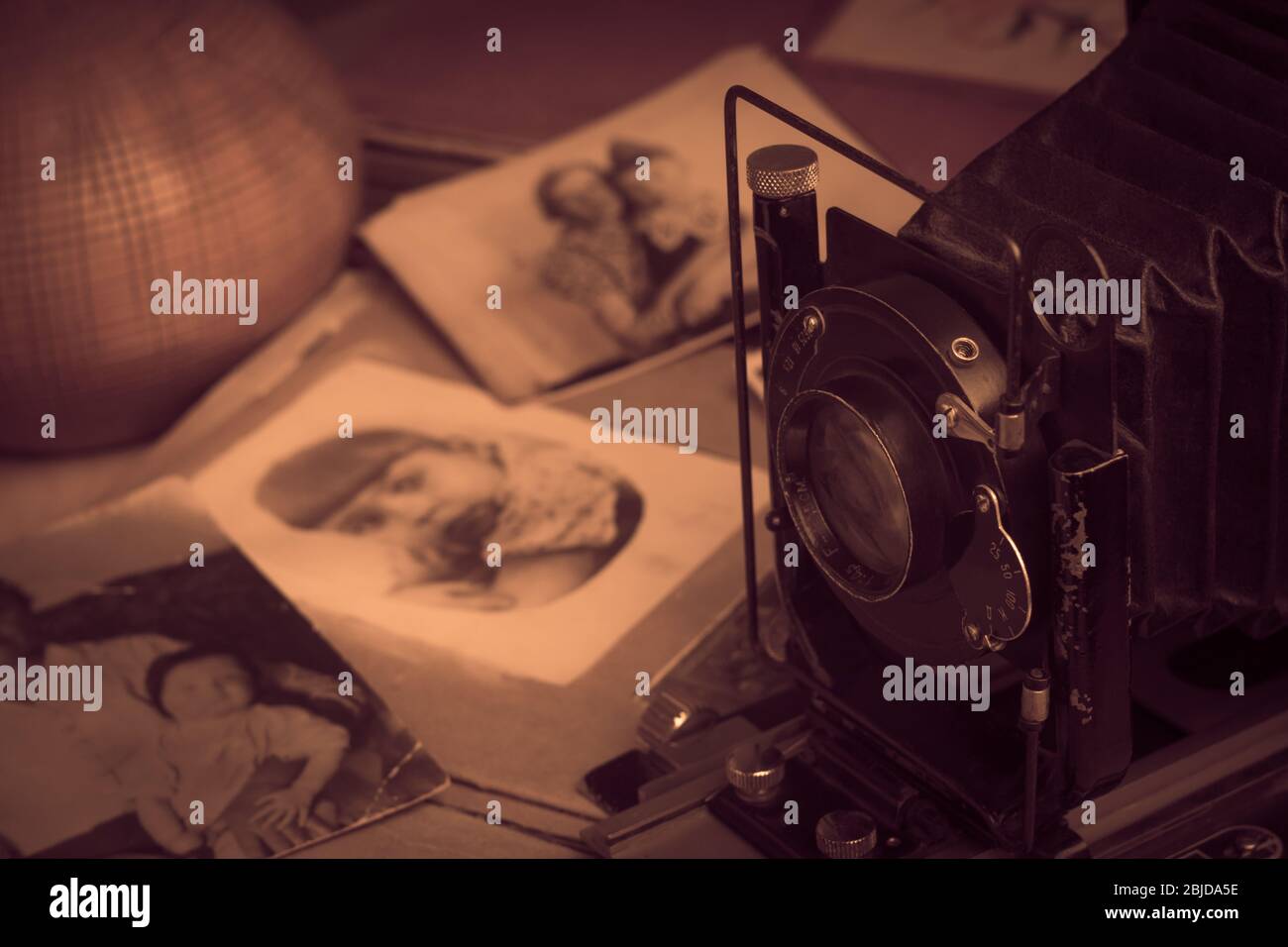 1912 camera hi-res stock photography and images - Alamy