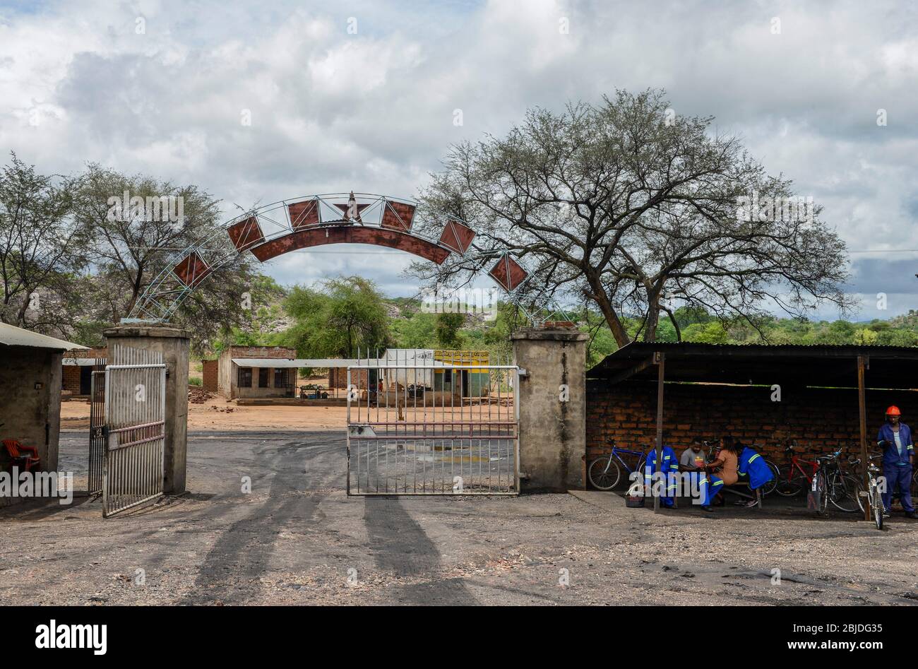 ZAMBIA, Sinazese, chinese owned Collum Coal Mine, underground mining of hard coal for copper melter and cement factory, shaft gate with red star and chinese letters /SAMBIA, Collum Coal Mine eines chinesischem Unternehmens, Untertageabbau von Steinkohle Stock Photo