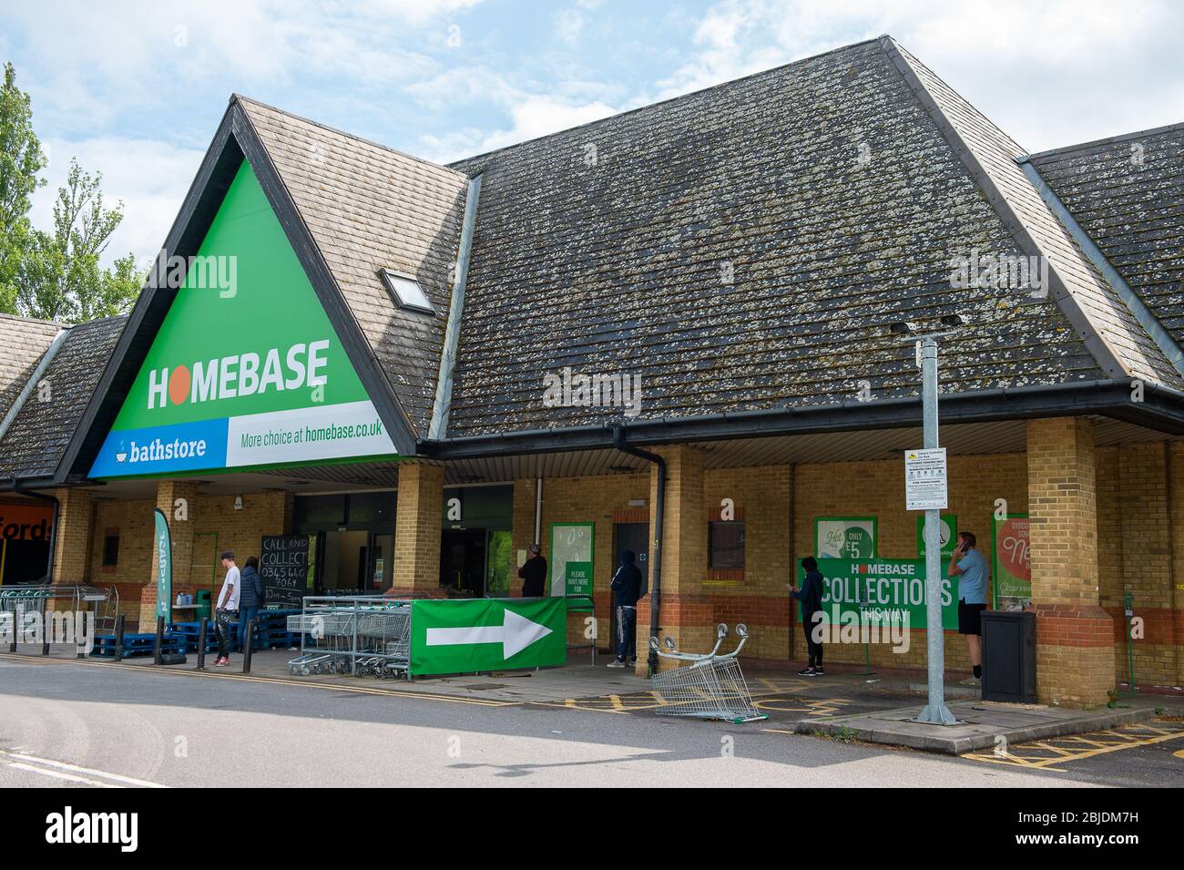 Medical stores open lockdown hires stock photography and images Alamy