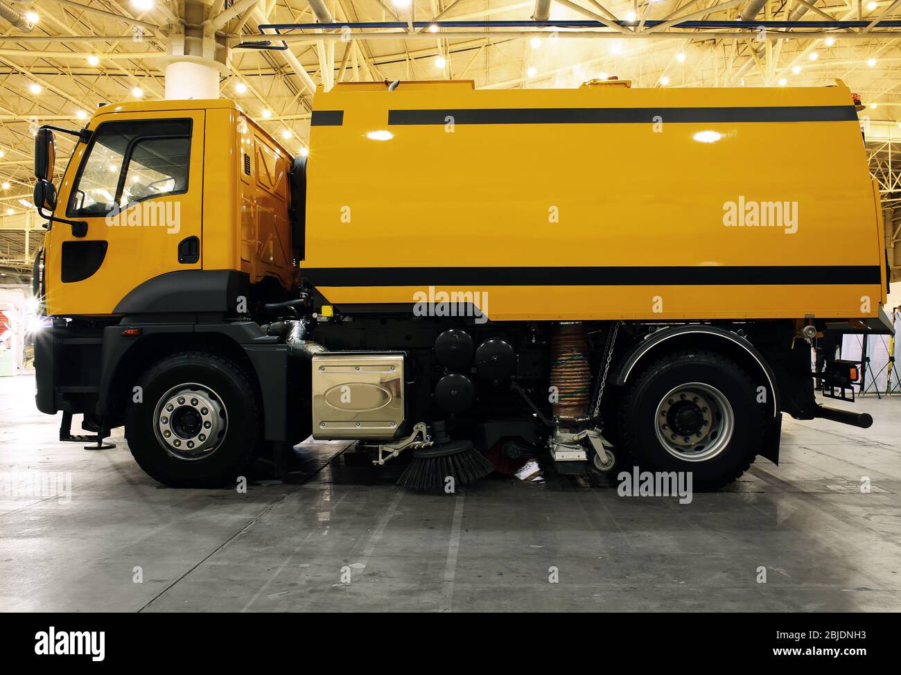 Cleaning roads hi-res stock photography and images - Alamy