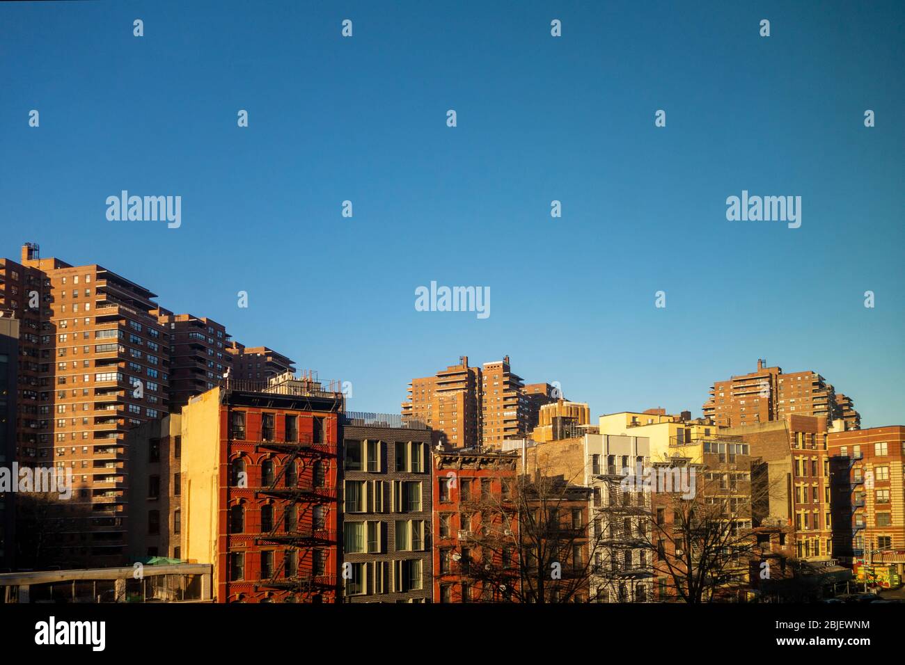 New york city apartment hi-res stock photography and images - Alamy