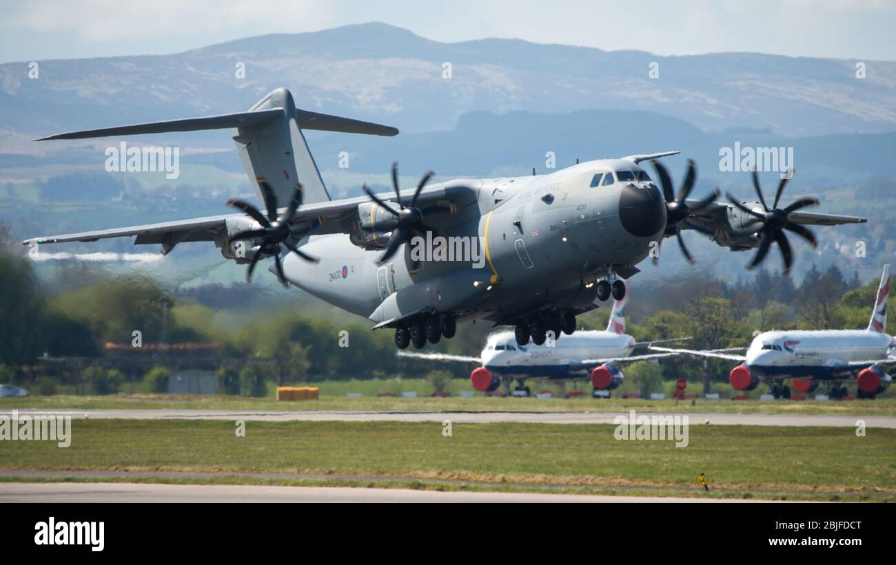 Raf a400b plane taking off british airways grounded jets hi-res stock ...