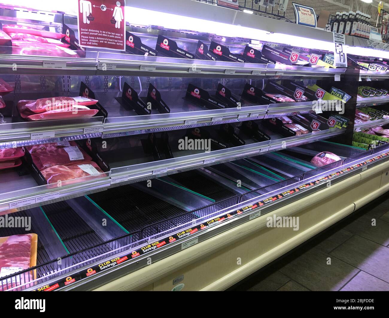 Empty grocery shelves in usa hires stock photography and images Alamy
