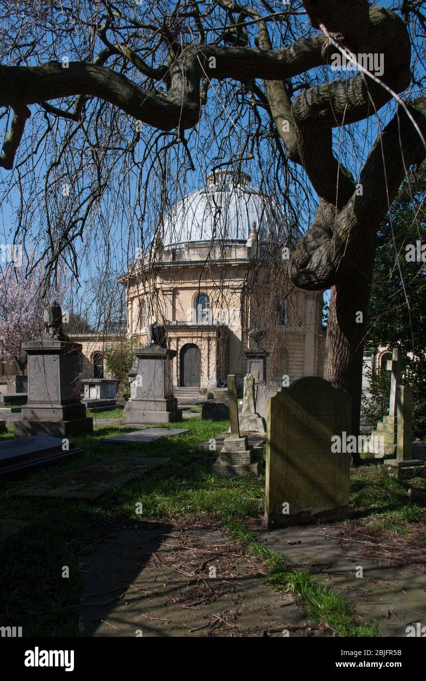 Brompton Cemetery, Fulham Rd, Kensington, London SW10 9UG Stock Photo