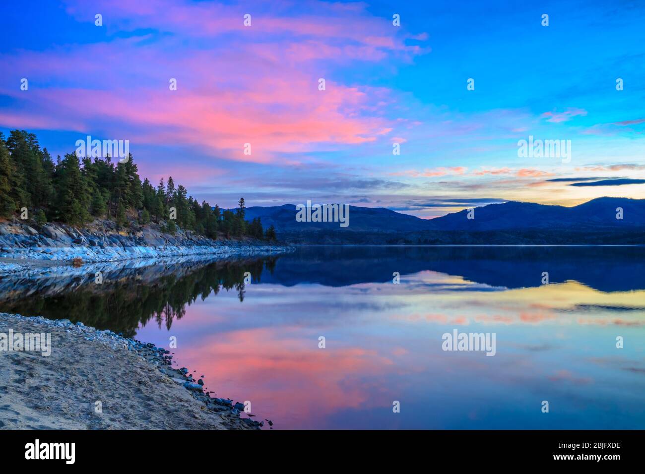 sunrise over canyon ferry lake near helena, montana Stock Photo Alamy