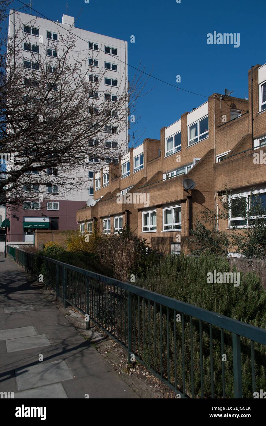 Cedarne Road Walham Green Court, 132 Moore Park Road, Fulham, London SW6 2DG Stock Photo Alamy