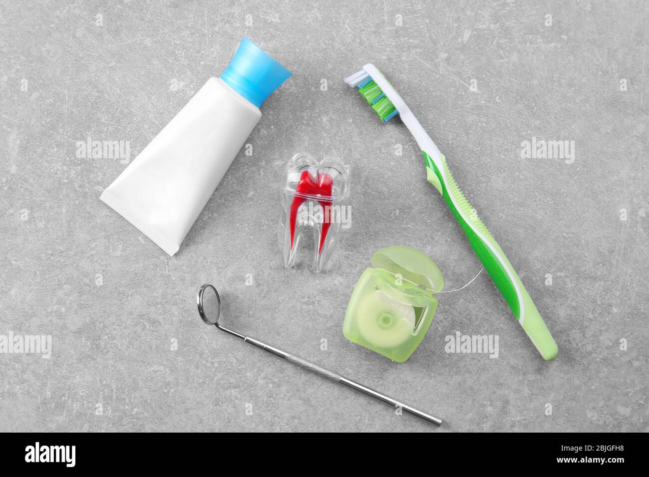 Dental mirror tube toothpaste hi-res stock photography and images - Alamy