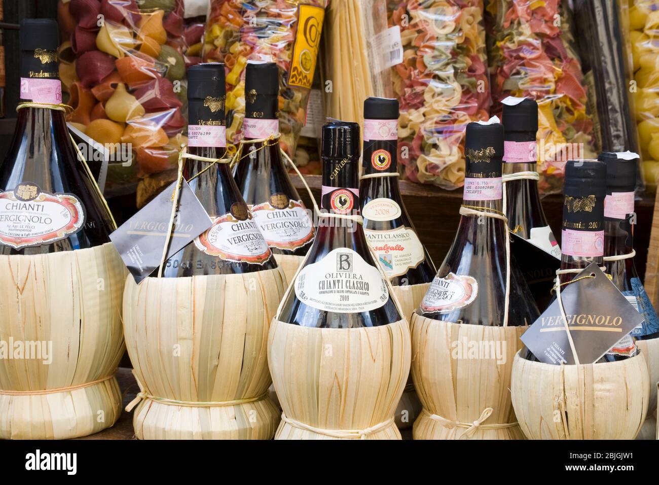 Chianti bottles hires stock photography and images Alamy