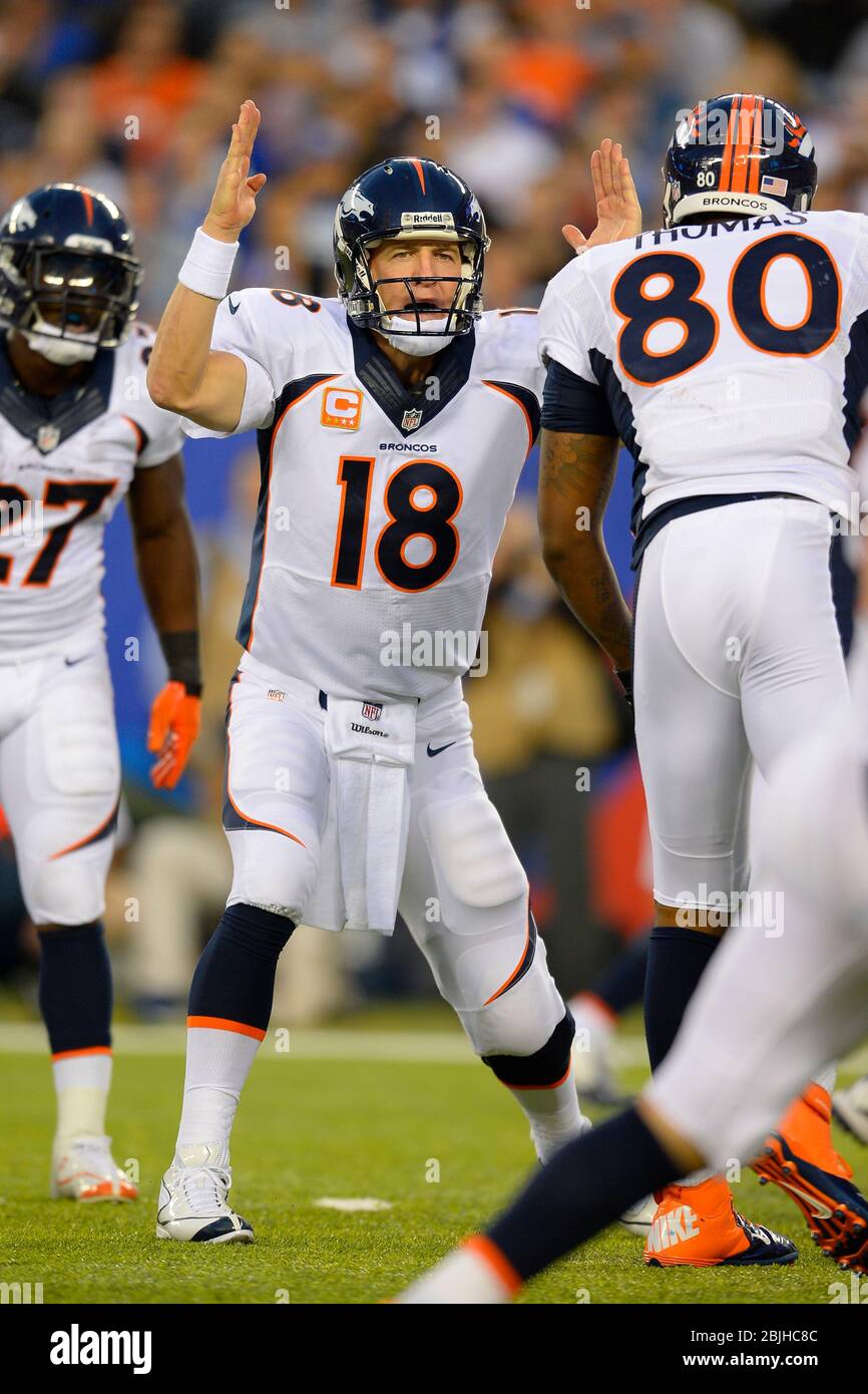 September 15, 2013: Denver Broncos quarterback Peyton Manning (18) signals  a touchdown during a week 2 NFL matchup between the Denver Broncos and the  Stock Photo - Alamy