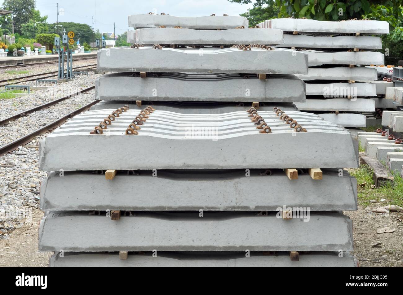 A concrete sleeper is a railroad tie made out of steel reinforced