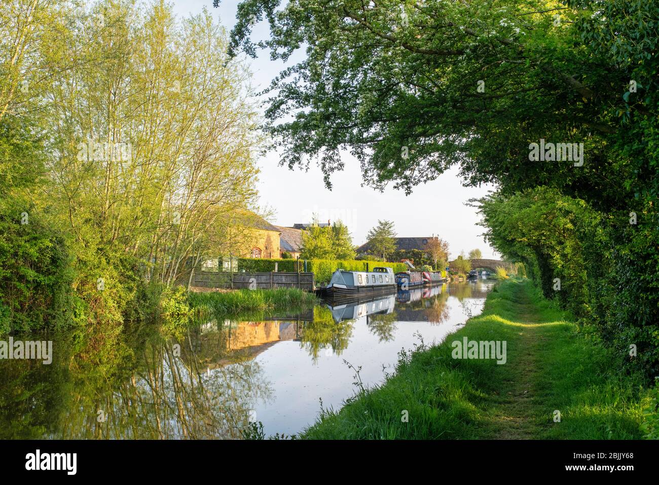 Oxfordshire northamptonshire border hires stock photography and images