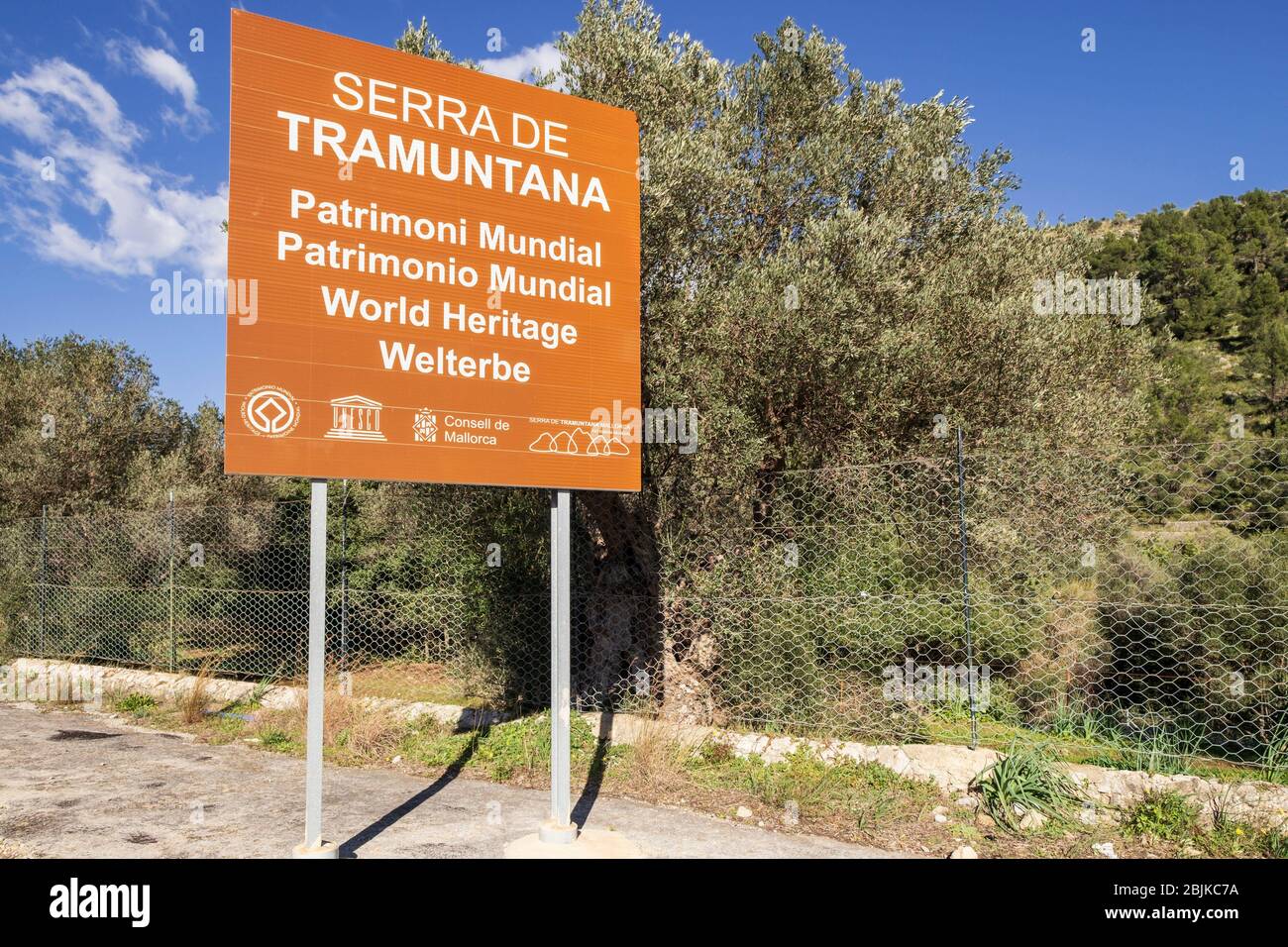 cartel de la sierra de Tramuntana como patrimonio de la humanidad, Valldemossa, Mallorca, Balearic islands, spain. Stock Photo