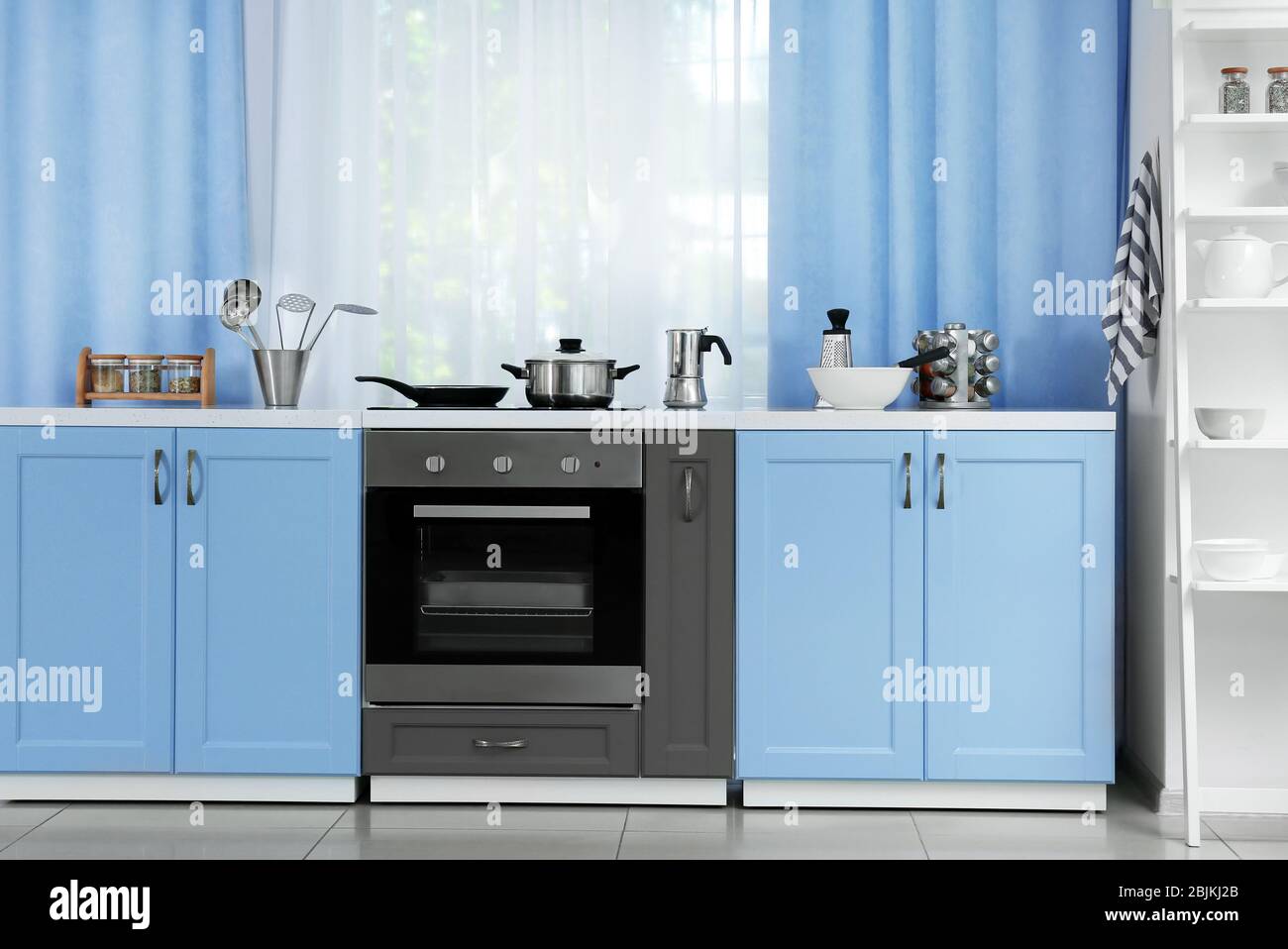 Modern kitchen interior Stock Photo - Alamy