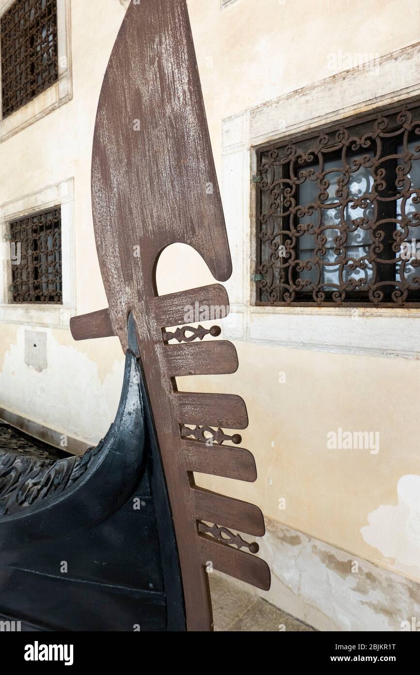 Front of gondola hi-res stock photography and images - Alamy