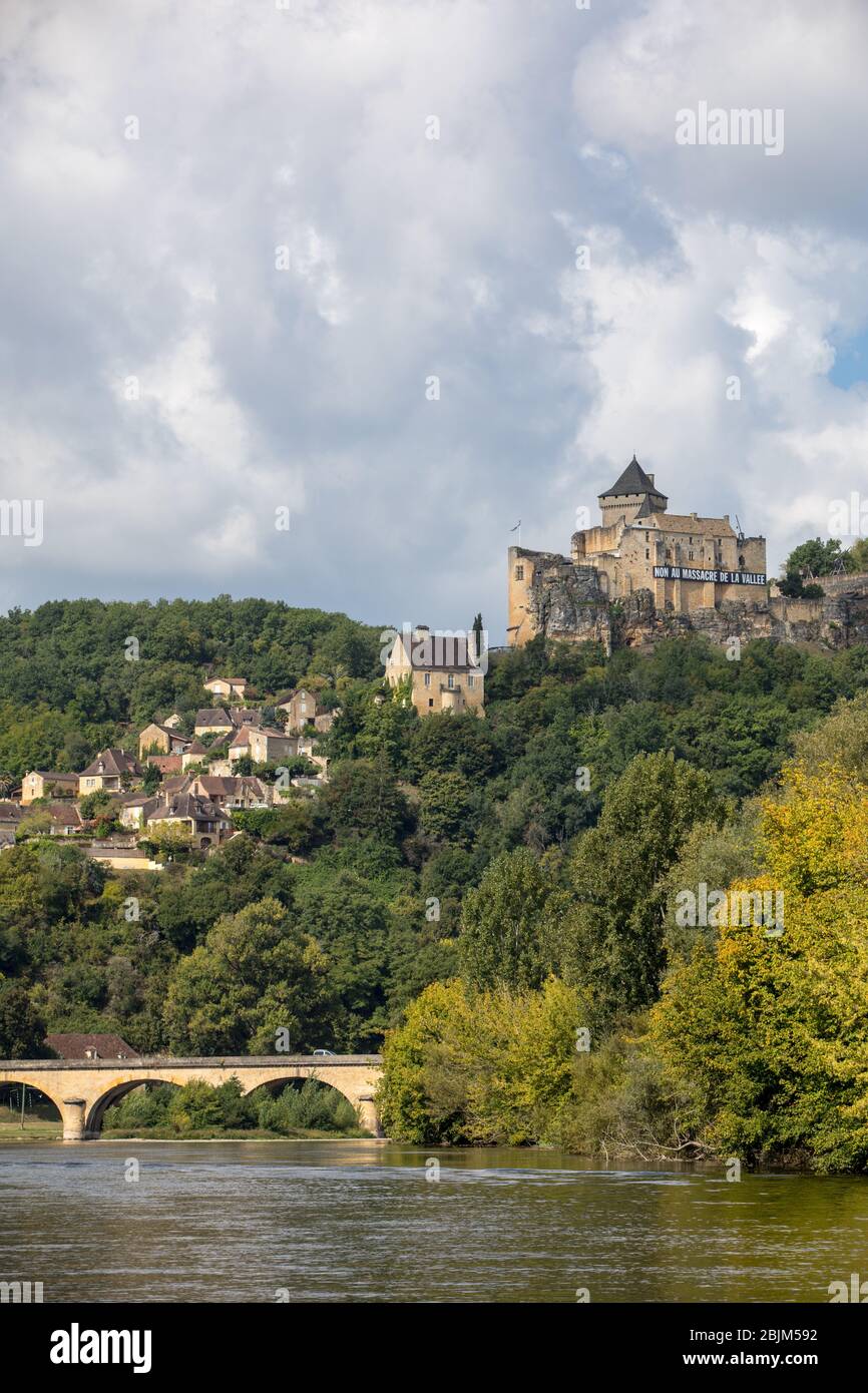 Chateau de Castelnaud, medieval fortress at Castelnaud-la-Chapelle ...