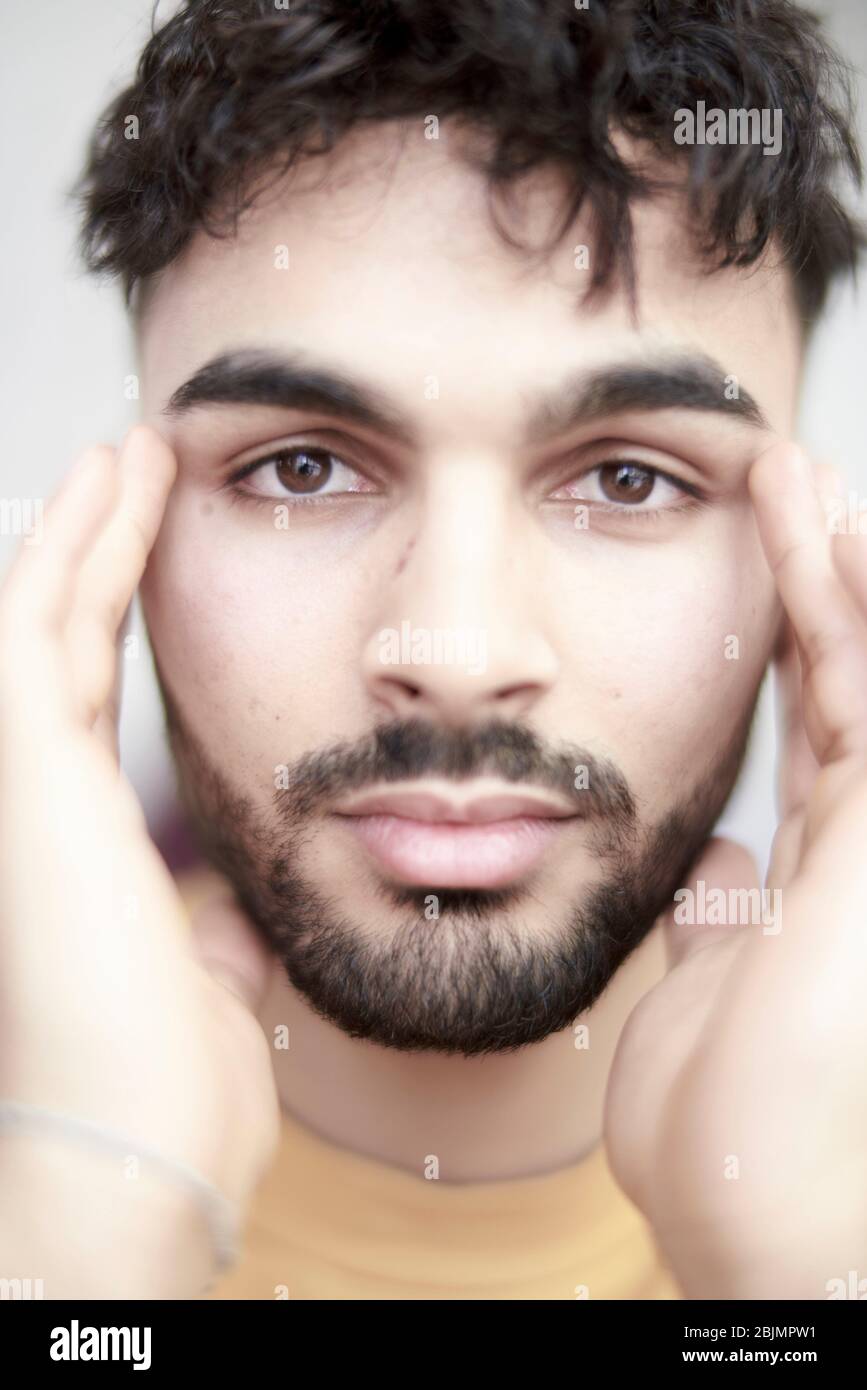 Massage temple hires stock photography and images Alamy