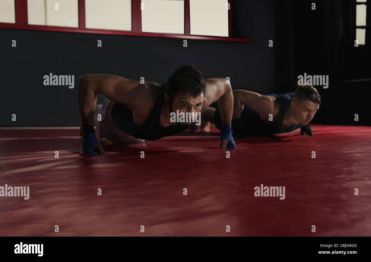 Boxing push in sport hi-res stock photography and images - Alamy
