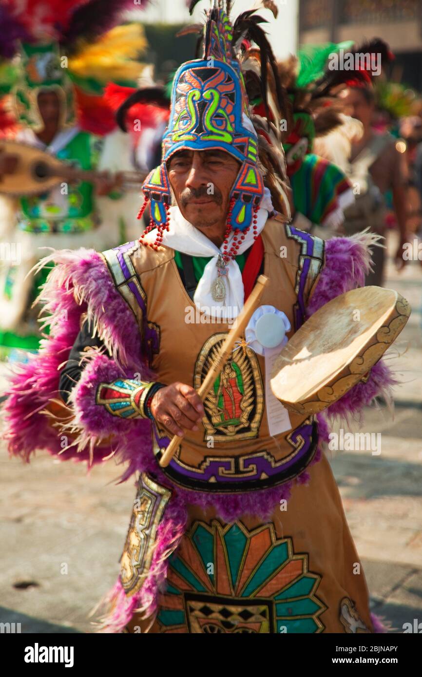 Mexican indigenous group hi-res stock photography and images - Alamy