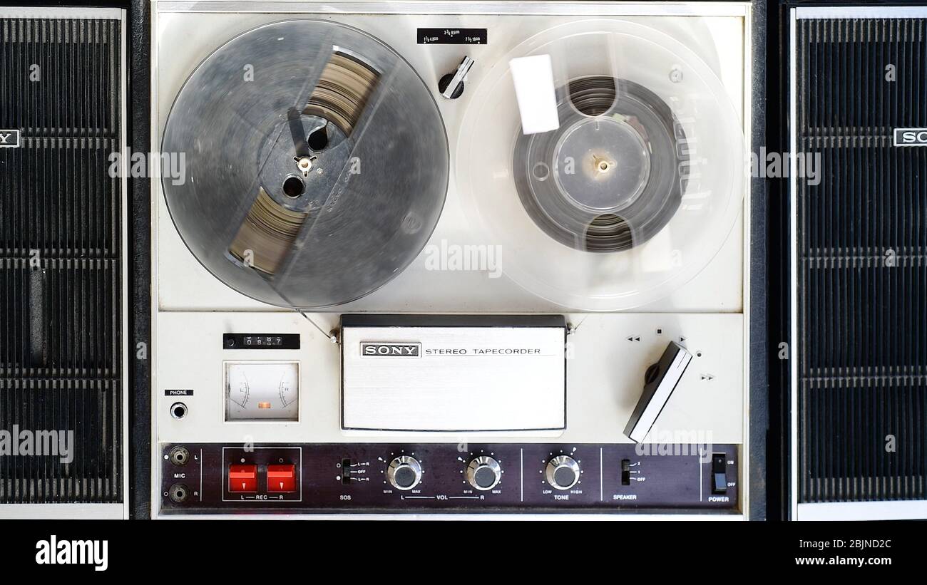 Sony reel to reel tape recorder hi-res stock photography and images - Alamy