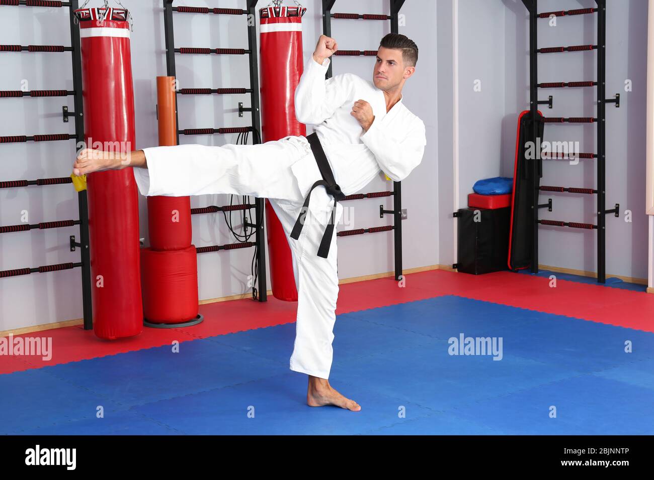 Karate class dojo hi-res stock photography and images - Alamy