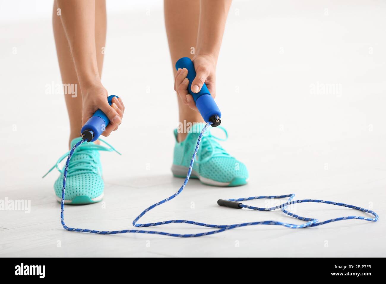 Female feet jumping skipping rope hi-res stock photography and images ...