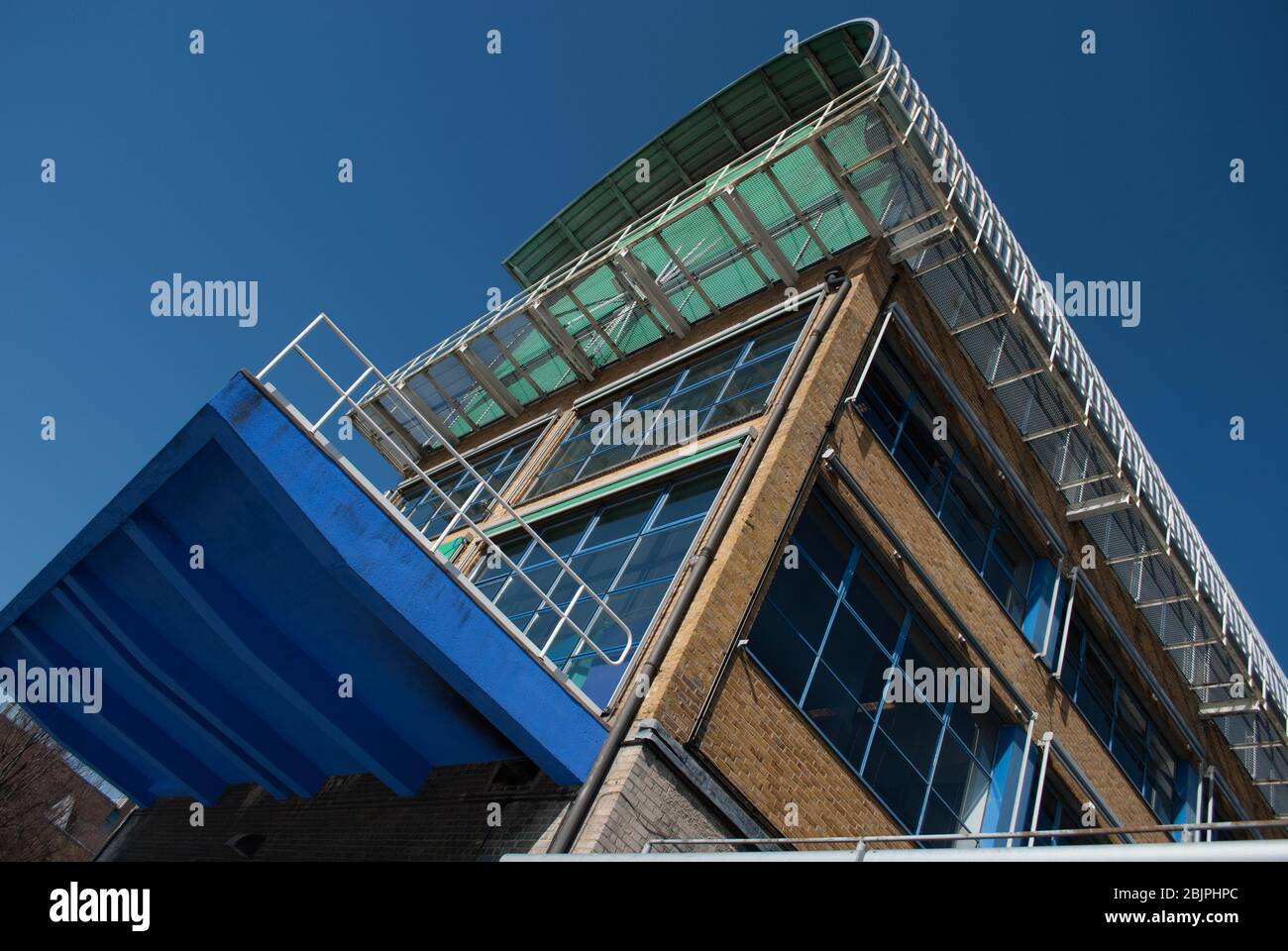 Thames Wharf Studios, Hammersmith, London W6 9HA. Rooftop designed by Lifschutz Davidson Sandilands 1991 RSHP Richard Rogers Stock Photo
